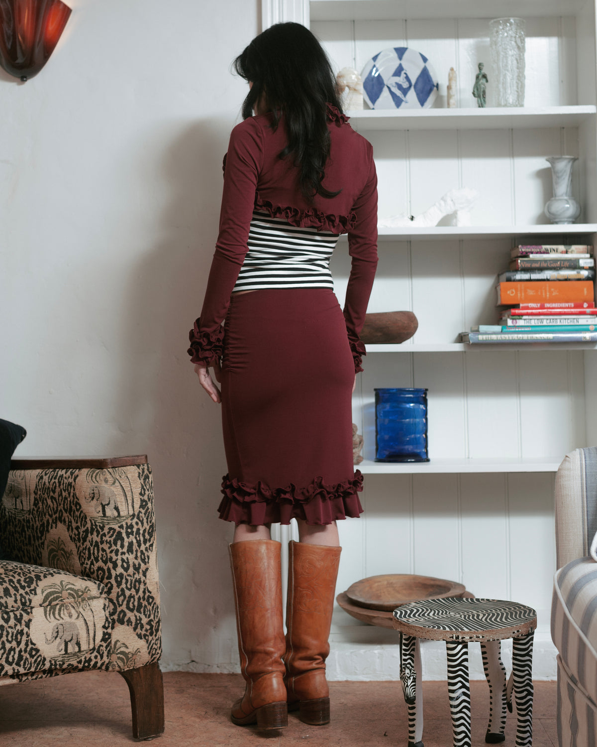 RUFFLE SKIRT WINE