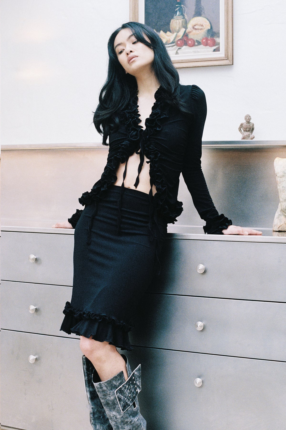 RUFFLE SKIRT BLACK