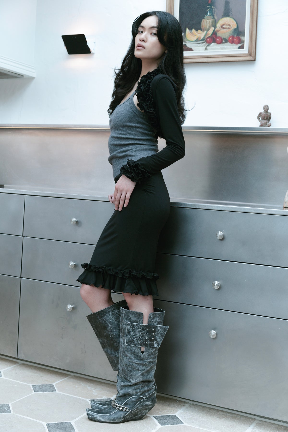 RUFFLE SKIRT BLACK