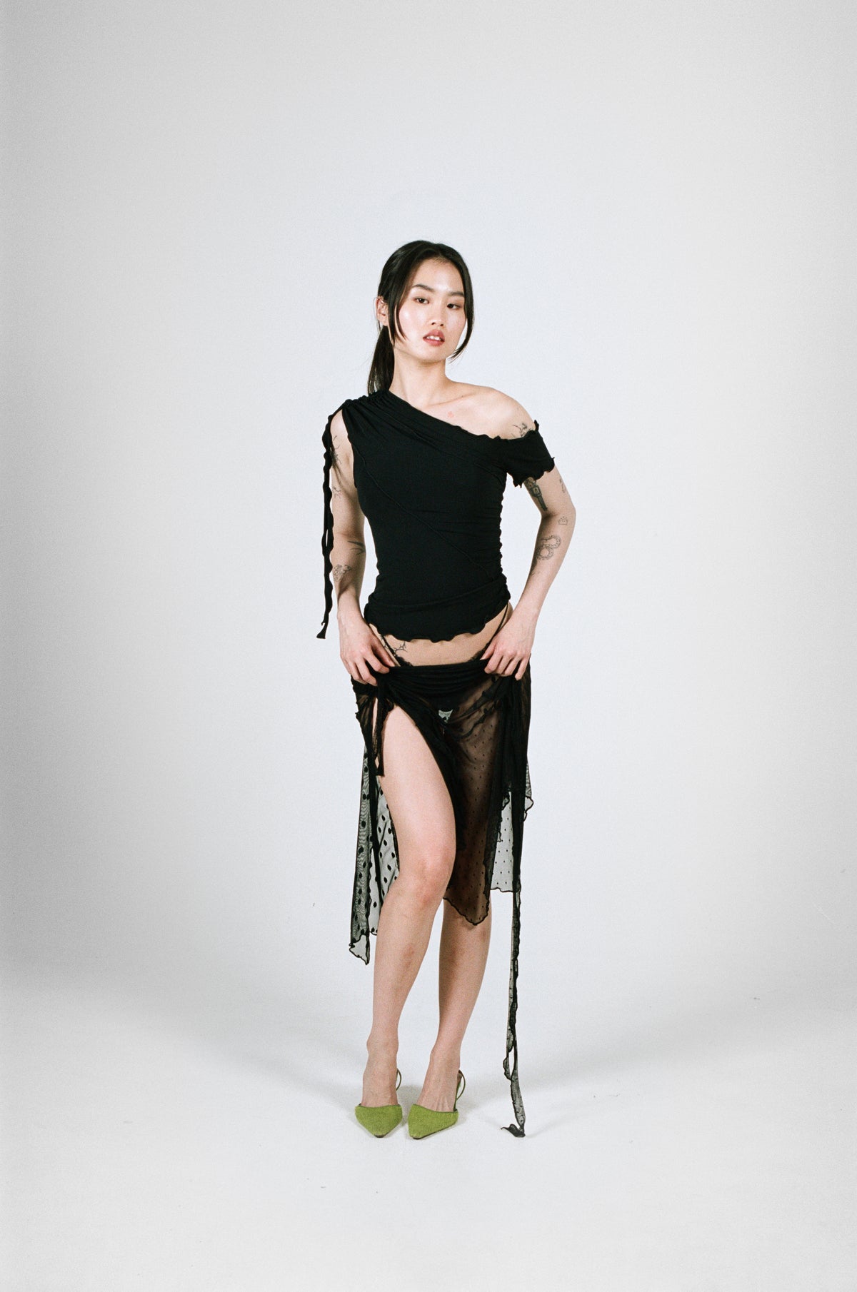 SUMMER POP TOP BLACK