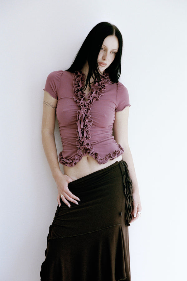 RUFFLE TOP SHORT SLEEVE CINNAMON